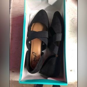 Women’s shoes